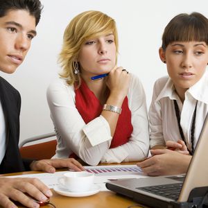 C-Users-Susan-Downloads-hire-right-employee-92125257.jpg