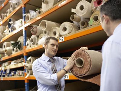 Warehouse-carpet-salesperson.jpg