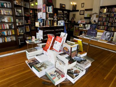 book store display